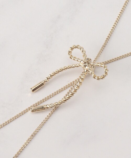 couture brooch（クチュールブローチ）の「リボンモチーフラリエットネックレス（ネックレス・レディース・ゴールド・00）」の6枚目の写真