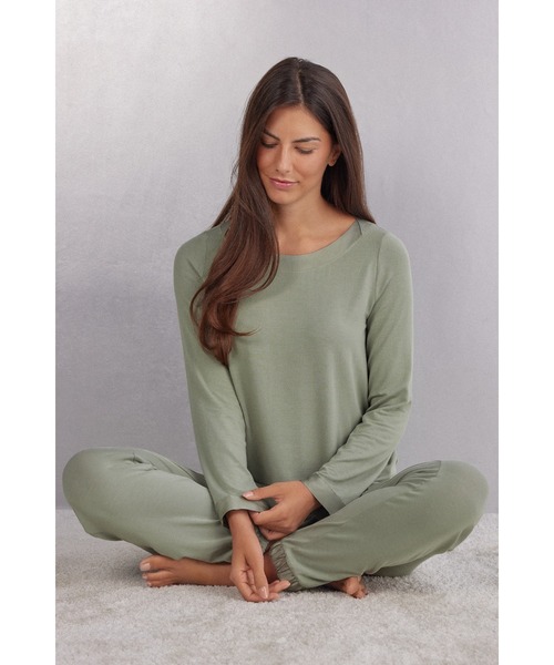 【セール】Satin Details モダール ボートネック ロングスリーブ ニット（ルームウェア/パジャマ）｜Intimissimi（インティミッシミ）