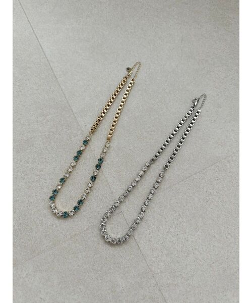 MURUA（ムルーア）の「チェーンMIXビジューネックレス（ネックレス・レディース・シルバー/ゴールド・FREE）」の4枚目の写真