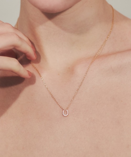 ciite'(シーテ)の「ホ-スシュービジューネックレス(ネックレス・レディース・ゴールド/シルバー/ピンクゴールド・FREE)」の8枚目の写真