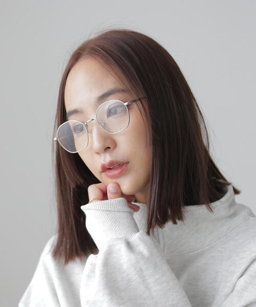 FREE'S MART（フリーズマート）の「◆細フレームサングラス（サングラス・レディース・ホワイト/ブラック・ﾌﾘ-）」の6枚目の写真