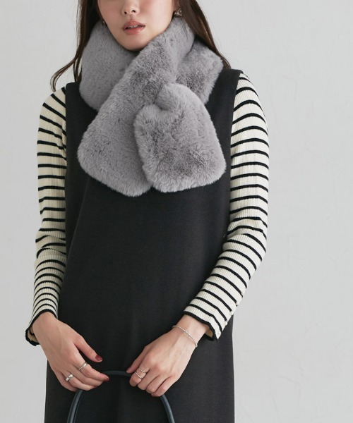 Pierrot（ピエロ）の「エコファーティペット（マフラー・レディース・チャコール/アイボリー/グレイッシュベージュ/グレー/キナリ・FREE）」の13枚目の写真