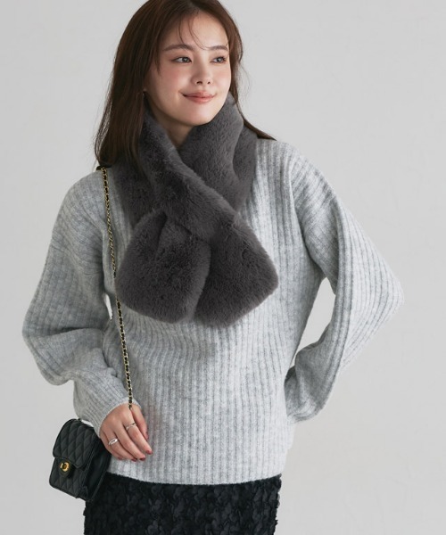 Pierrot（ピエロ）の「エコファーティペット（マフラー・レディース・チャコール/アイボリー/グレイッシュベージュ/グレー/キナリ・FREE）」の22枚目の写真