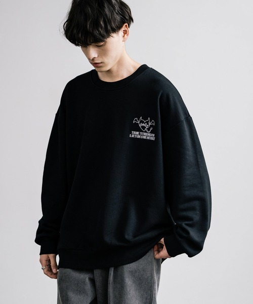 セール】オーバーサイズ裏起毛ラインストーンロゴスウェットトレーナー