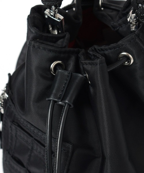 niko and...（ニコアンド）の「【WILLIAM B.ELIOTT】巾着2WAYショルダーバッグ（ショルダーバッグ・レディース・ブラック/カーキ・0）」の15枚目の写真