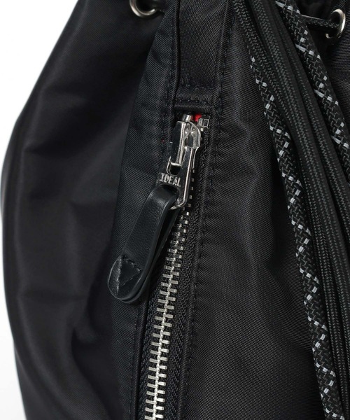 niko and...（ニコアンド）の「【WILLIAM B.ELIOTT】巾着2WAYショルダーバッグ（ショルダーバッグ・レディース・ブラック/カーキ・0）」の17枚目の写真