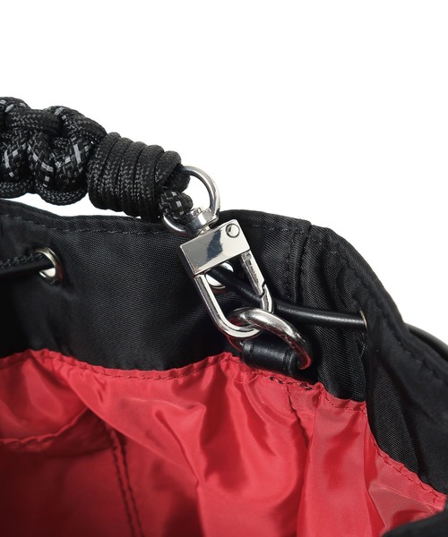 niko and...（ニコアンド）の「【WILLIAM B.ELIOTT】巾着2WAYショルダーバッグ（ショルダーバッグ・レディース・ブラック/カーキ・0）」の20枚目の写真