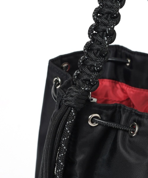 niko and...（ニコアンド）の「【WILLIAM B.ELIOTT】巾着2WAYショルダーバッグ（ショルダーバッグ・レディース・ブラック/カーキ・0）」の22枚目の写真