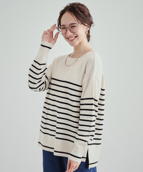 SHOO・LA・RUE（シューラルー）の「◆【S-LL/洗える/静電気軽減】アウトでも決まる もちもち ボートネック風ニット（ニット/セーター・レディース・ブルー/グレー/ブラック/ピンク系/アイボリー系2/ブラック系2・01/02/03/04）」の5枚目の写真