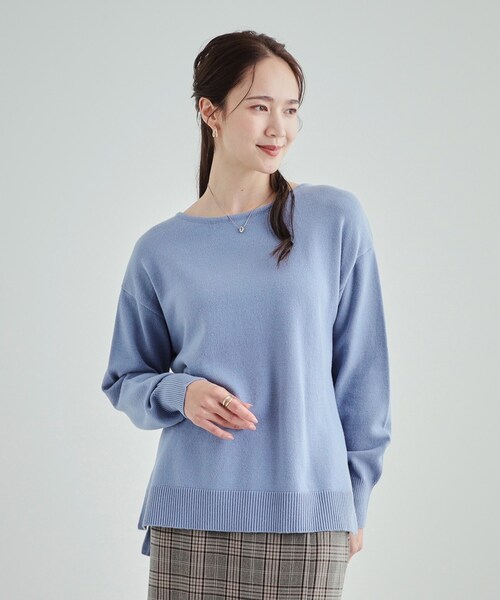 SHOO・LA・RUE（シューラルー）の「◆【S-LL/洗える/静電気軽減】アウトでも決まる もちもち ボートネック風ニット（ニット/セーター・レディース・ブルー/グレー/ブラック/ピンク系/アイボリー系2/ブラック系2・01/02/03/04）」の22枚目の写真