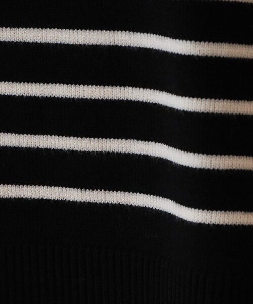 SHOO・LA・RUE（シューラルー）の「◆【S-LL/洗える/静電気軽減】アウトでも決まる もちもち ボートネック風ニット（ニット/セーター・レディース・ブルー/グレー/ブラック/ピンク系/アイボリー系2/ブラック系2・01/02/03/04）」の15枚目の写真