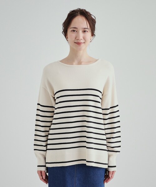 SHOO・LA・RUE（シューラルー）の「◆【S-LL/洗える/静電気軽減】アウトでも決まる もちもち ボートネック風ニット（ニット/セーター・レディース・ブルー/グレー/ブラック/ピンク系/アイボリー系2/ブラック系2・01/02/03/04）」の14枚目の写真