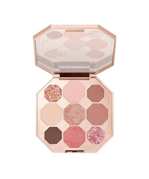 DEAR DAHLIA(ディアダリア)の「DEAR DAHLIA シークレットガーデンパレット(アイシャドウ・レディース・TEA PARTY・FREE)」の1枚目の写真