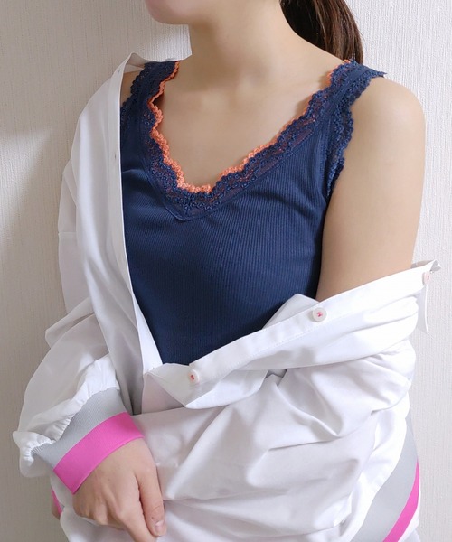 Q(キュー)の「バイカラーテレコタンク(タンクトップ・レディース・ライトグレー/ブラック/ミント/チャコールグレー/アイボリー/ネイビー/ライトブルー/グレー・MEDIUM)」の21枚目の写真