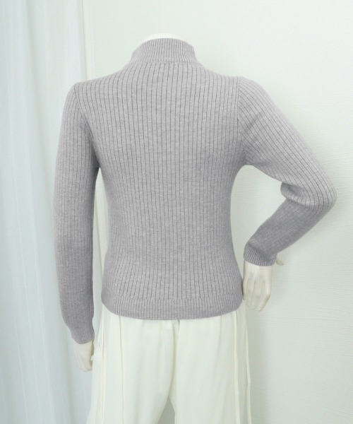Miniministore(ミニミニストア)の「【裏起毛】ニットトップス ハイネック 厚手(ニット/セーター・レディース・ホワイト/グレー/ピンクベージュ/ライトベージュ/ブラック/ブラウン/チャコールグレー・FREE)」の10枚目の写真