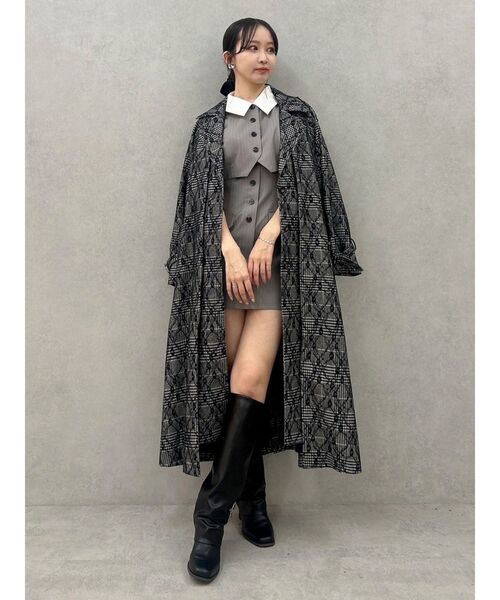 dazzlin（ダズリン）の「レイヤードタックシングルトレンチコート（トレンチコート・レディース・ブラック/ベージュ・FREE）」の18枚目の写真