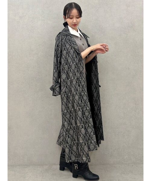 dazzlin（ダズリン）の「レイヤードタックシングルトレンチコート（トレンチコート・レディース・ブラック/ベージュ・FREE）」の22枚目の写真