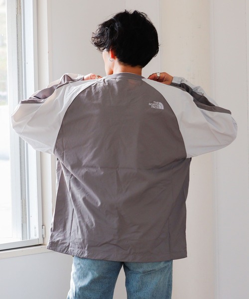 THE NORTH FACE（ザノースフェイス）の「国内未発売 THE NORTH FACE(ザ ノース フェイス)/　クルーネック トレーナー スポーツ トレーニング /バンドン ウーブン クルーネック / BANDON WOVEN CREWNECK（その他トップス・メンズ・バイオレット/グレー/ダークグレー・M/S/XL/L/XXL）」の4枚目の写真