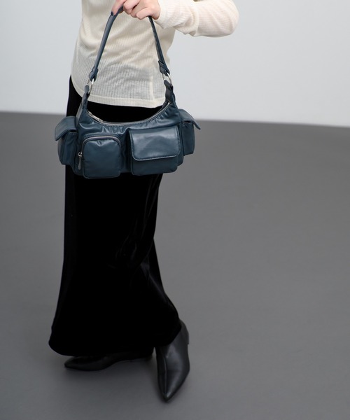 select MOCA（セレクトモカ）の「マルチポケットハンドバッグ（ハンドバッグ・レディース・ブルー/ブラック・FREE）」の7枚目の写真