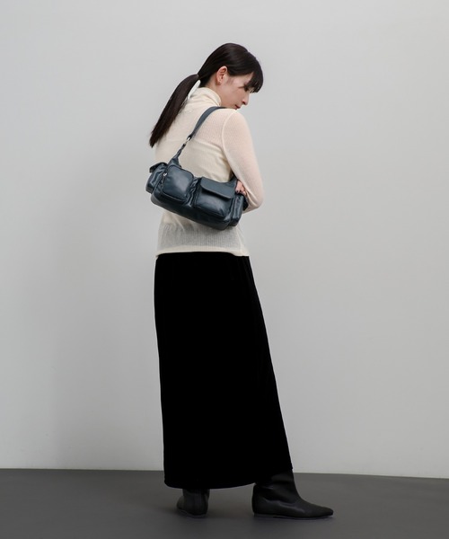 週末期間限定SALE！OFF-White ブラック マルチポケットハンドバッグ マルチポケットハンドバッグ – SELECT MOCA