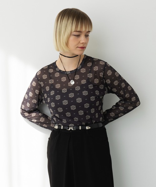 MAISON BREEZE reveur(メゾンブリーズレヴール)の「【MAISON BREEZE reveur】crew neck printed sheer tops クルーネックプリントシアートップス(Tシャツ/カットソー・レディース・ベージュ系その他2/ブラック/ブラック系その他2/ベージュ・FREE)」の6枚目の写真