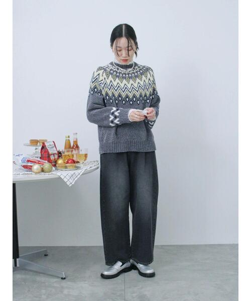 Samansa Mos2 blue(サマンサモスモスブルー)の「フリル衿シャーリングプルオーバー(Tシャツ/カットソー・レディース・キナリ/ブラック/オフホワイト・F)」の9枚目の写真