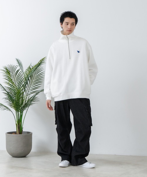 (What it isNt)ART BY MARKGONZALES(ワットイットイズント)の「【(What it isNt)ART BY MARKGONZALES / (ワットイットイズント) アートバイ マークゴンザレス】バックプリントハーフジップスウェットトレーナー(スウェット・メンズ・ホワイト/チャコールグレー/パープル・MEDIUM/LARGE/X-LARGE)」の17枚目の写真
