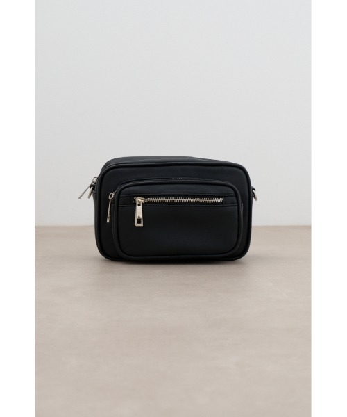 AZUL by moussy（アズールバイマウジー）の「アウトポケットスクエアショルダーバッグ（ショルダーバッグ・レディース・シルバー/ブラック・FREE）」の15枚目の写真