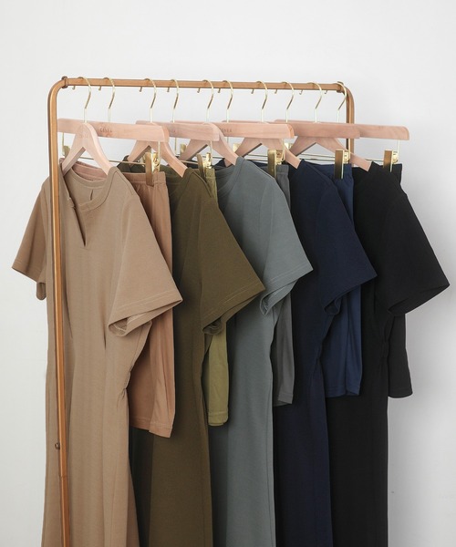 キーネックタックデザインワンピース【ペチスカートSET