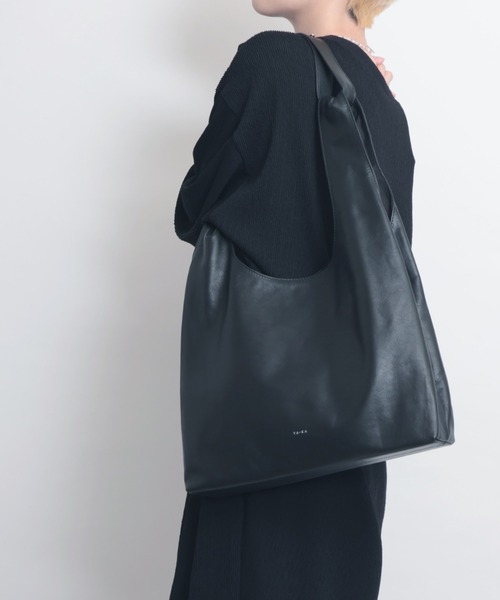 YArKA（ヤーカ）の「【YArKA/ヤーカ】 real leather 2way design marche  bag [wam5] / リアルレザー２ウェイデザインマルシェバッグ（トートバッグ・レディース・ブラック・FREE）」の2枚目の写真
