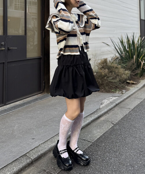 w closet(ダブルクローゼット)の「ボーダーラッフルカーディガン(カーディガン/ボレロ・レディース・サックスブルー/ピンク/アイボリー・FREE)」の9枚目の写真