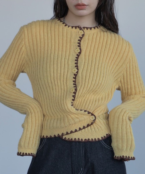 VACANCY（ヴァカンシー）の「配色ステッチニットカーディガン/新色追加（カーディガン/ボレロ・レディース・ブルー/ネイビー/ボルドー/グレー/ブラック/イエロー・FREE）」の5枚目の写真