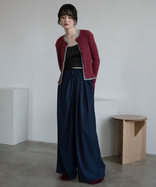 VACANCY（ヴァカンシー）の「配色ステッチニットカーディガン/新色追加（カーディガン/ボレロ・レディース・ブルー/ネイビー/ボルドー/グレー/ブラック/イエロー・FREE）」の8枚目の写真