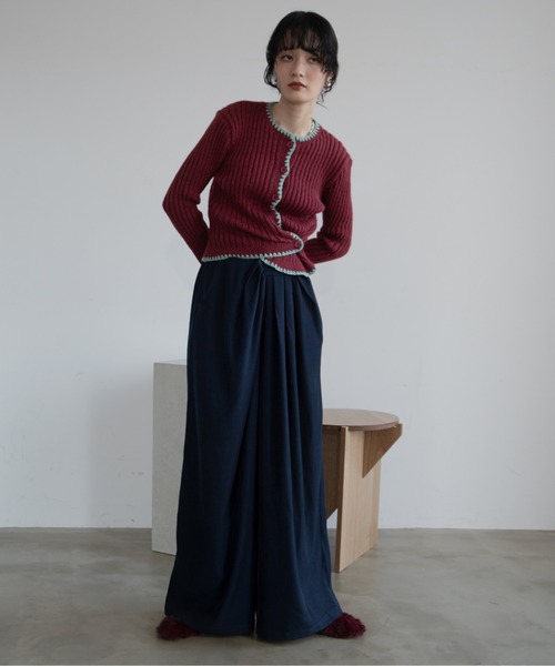 VACANCY（ヴァカンシー）の「配色ステッチニットカーディガン/新色追加（カーディガン/ボレロ・レディース・ブルー/ネイビー/ボルドー/グレー/ブラック/イエロー・FREE）」の10枚目の写真