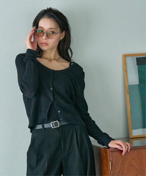 Zoff（ゾフ）の「【WEB限定】ボストン 型調光サングラス｜カラーレンズ｜トレンド｜紫外線対策｜UVカット｜レンズの色が変わるサングラス｜Zoff｜COLOR SUNGLASSES（サングラス・レディース・ブラック/ブラウン系その他5/ライトグレー系・FREE）」の11枚目の写真