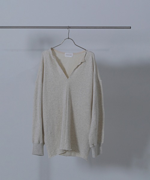 ROSE BUD(ローズバッド)の「(CREOLME)キーネックオーバースウェット(スウェット・レディース・ベージュ/ネイビー・ONE SIZE)」の15枚目の写真