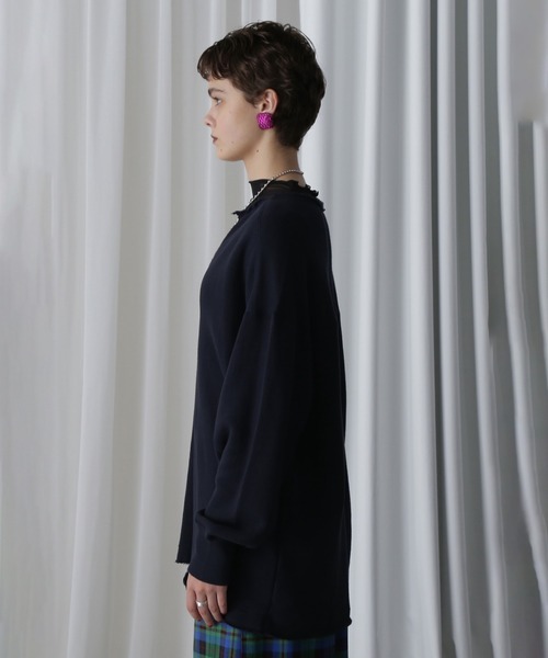 ROSE BUD(ローズバッド)の「(CREOLME)キーネックオーバースウェット(スウェット・レディース・ベージュ/ネイビー・ONE SIZE)」の20枚目の写真