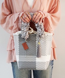 WOVEN（ウーヴン）の「WOVEN / フリルハンドルカバー トートバッグ用（その他小物）」