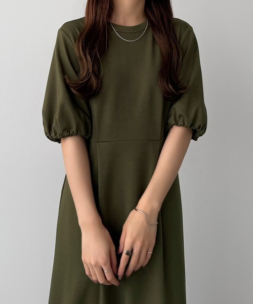 callautia(カラウティア)の「パフスリーブバックリボンカットソーワンピース(ワンピース・レディース・ネイビー/ブラック/カーキ・SMALL/MEDIUM/LARGE)」の12枚目の写真