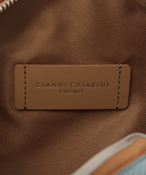 Spick & Span（スピックアンドスパン）の「GIANNI CHIARINI / ジャン二キャリー二 ALIFA S BS8148 COMM GRN242（ショルダーバッグ・レディース・ブラック/アイボリー/ブルー・FREE）」の21枚目の写真
