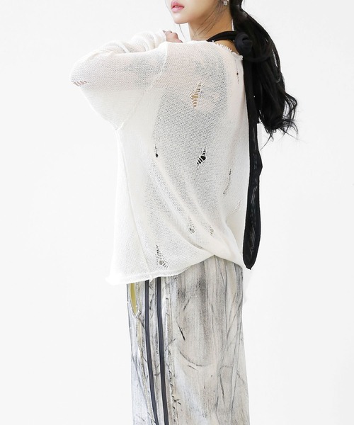 minsobi（ミンソビ）の「ダメージ加工ロングスリーブニット（ニット/セーター・メンズ・ブラック/ホワイト/ダークグレー/ベージュ・FREE）」の19枚目の写真