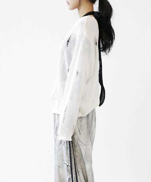 minsobi（ミンソビ）の「ダメージ加工ロングスリーブニット（ニット/セーター・メンズ・ブラック/ホワイト/ダークグレー/ベージュ・FREE）」の20枚目の写真