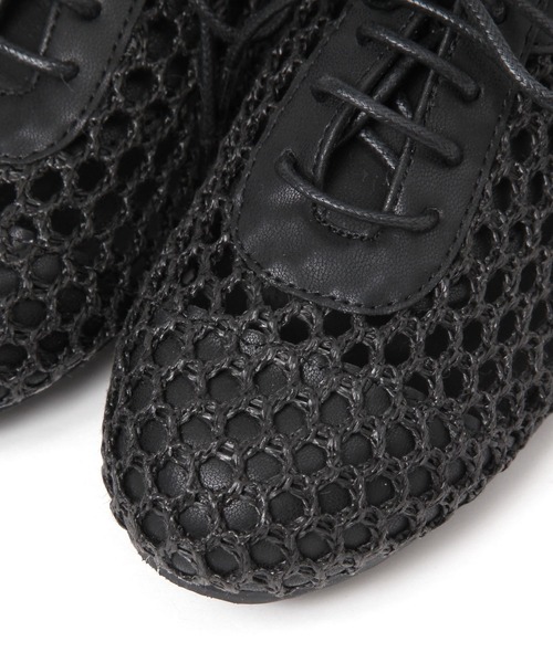 BAYFLOW（ベイフロー）の「レースアップメッシュパンプス（パンプス・レディース・グリーン/ブラック/アイボリー・MEDIUM/LARGE）」の12枚目の写真