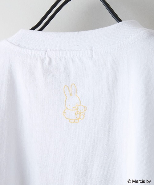 Miffy( ミッフィー)の「【miffy/ミッフィー】Dick Bruna ディック・ブルーナ オリジナルデザイン Tシャツ ドロップショルダー ユニセックス(Tシャツ/カットソー・メンズ・ホワイト系その他2/ベージュ系その他/ホワイト系その他/ピンク系その他2・SMALL/MEDIUM/LARGE)」の12枚目の写真