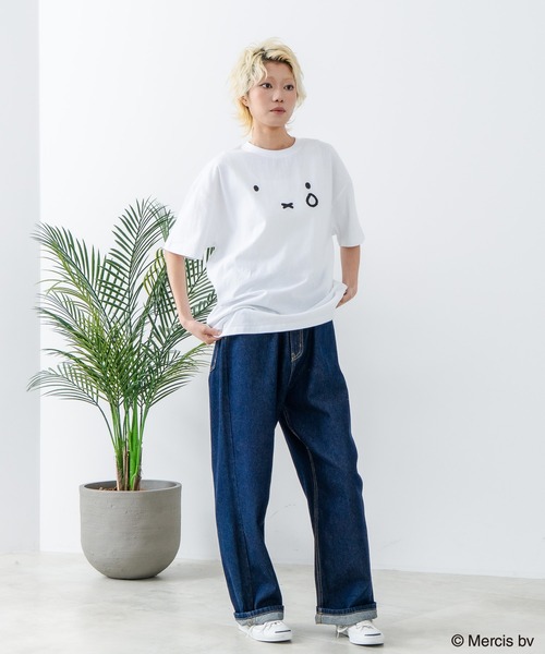 Miffy( ミッフィー)の「【miffy/ミッフィー】Dick Bruna ディック・ブルーナ オリジナルデザイン Tシャツ ドロップショルダー ユニセックス(Tシャツ/カットソー・メンズ・ホワイト系その他2/ベージュ系その他/ホワイト系その他/ピンク系その他2・SMALL/MEDIUM/LARGE)」の15枚目の写真