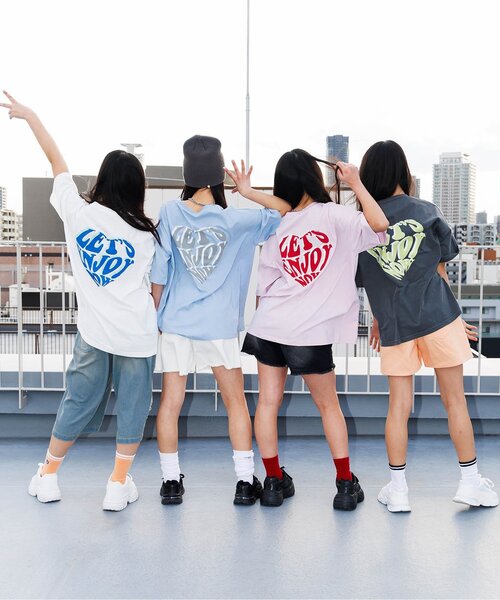 algy（アルジー）の「【抗菌防臭】ハートロゴクルーソックス（ソックス/靴下・キッズ・ライム/オレンジ/サックスブルー/ブラック/オフホワイト/レッド/グリーン・24/21）」の8枚目の写真