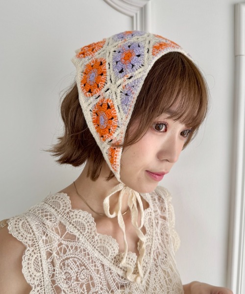 SOLLON.（ソルロン）の「アソートかぎ編みフラワーバブーシュカ（その他ヘアアクセサリー・レディース・その他1/その他2/その他3/その他4/その他5/その他6・FREE）」の7枚目の写真