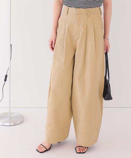 titivate(ティティベイト)の「ツータックバレルパンツ(その他パンツ・レディース・ダークブラウン/ベージュ/アイボリー・SP/S/M/L)」の20枚目の写真