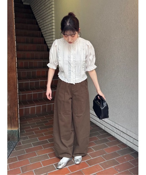 titivate(ティティベイト)の「ツータックバレルパンツ(その他パンツ・レディース・ダークブラウン/ベージュ/アイボリー・SP/S/M/L)」の7枚目の写真