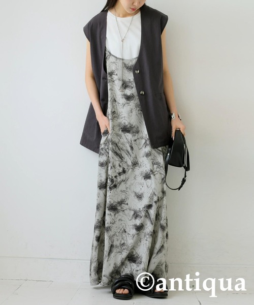 antiqua（アンティカ）の「接触冷感タンクトップ（タンクトップ・レディース・ライム/グリーン系その他/ホワイト/ブラック/ブルー・C/V）」の12枚目の写真